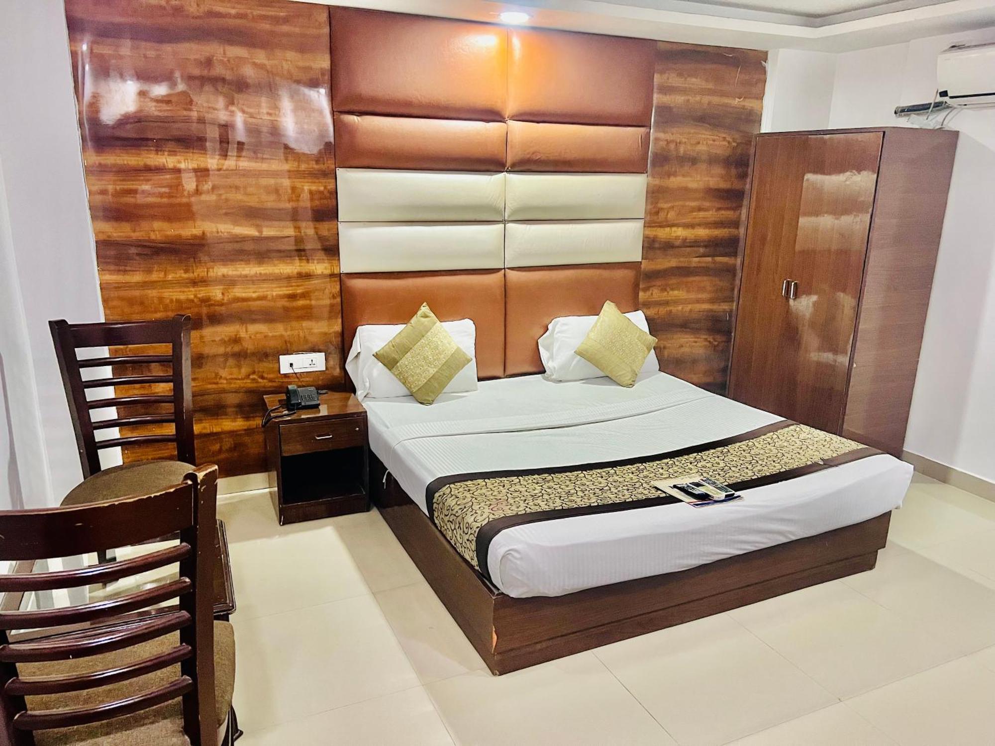 Hotel New Delhi Exterior photo