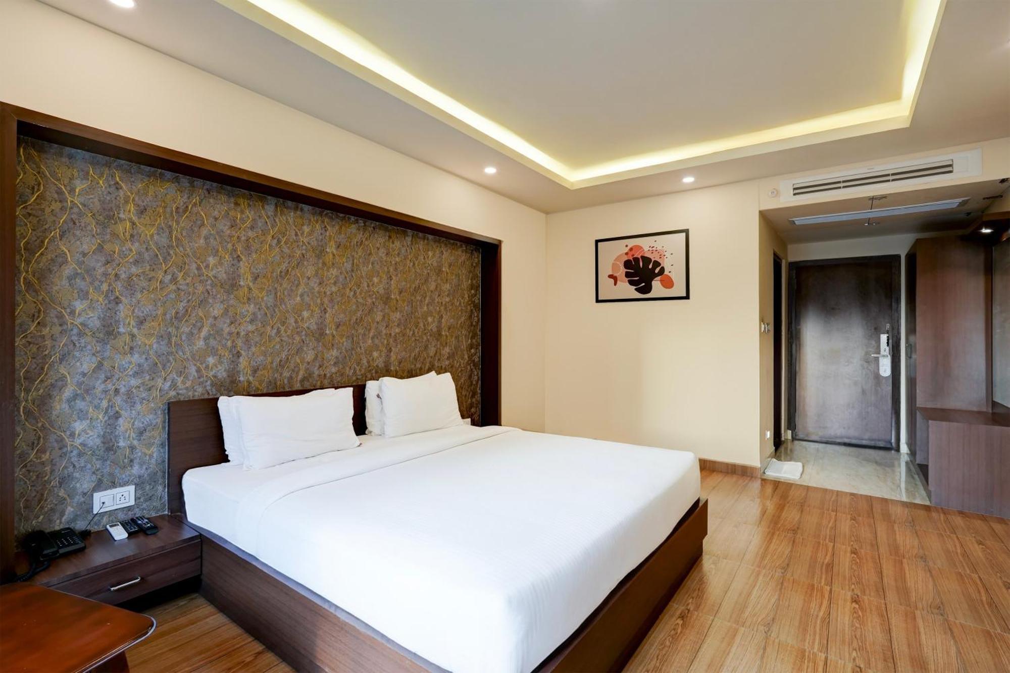 Hotel New Delhi Exterior photo
